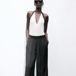 ZARA Stretch Contrast Bodysuit – Sculpt Fabric – Size M